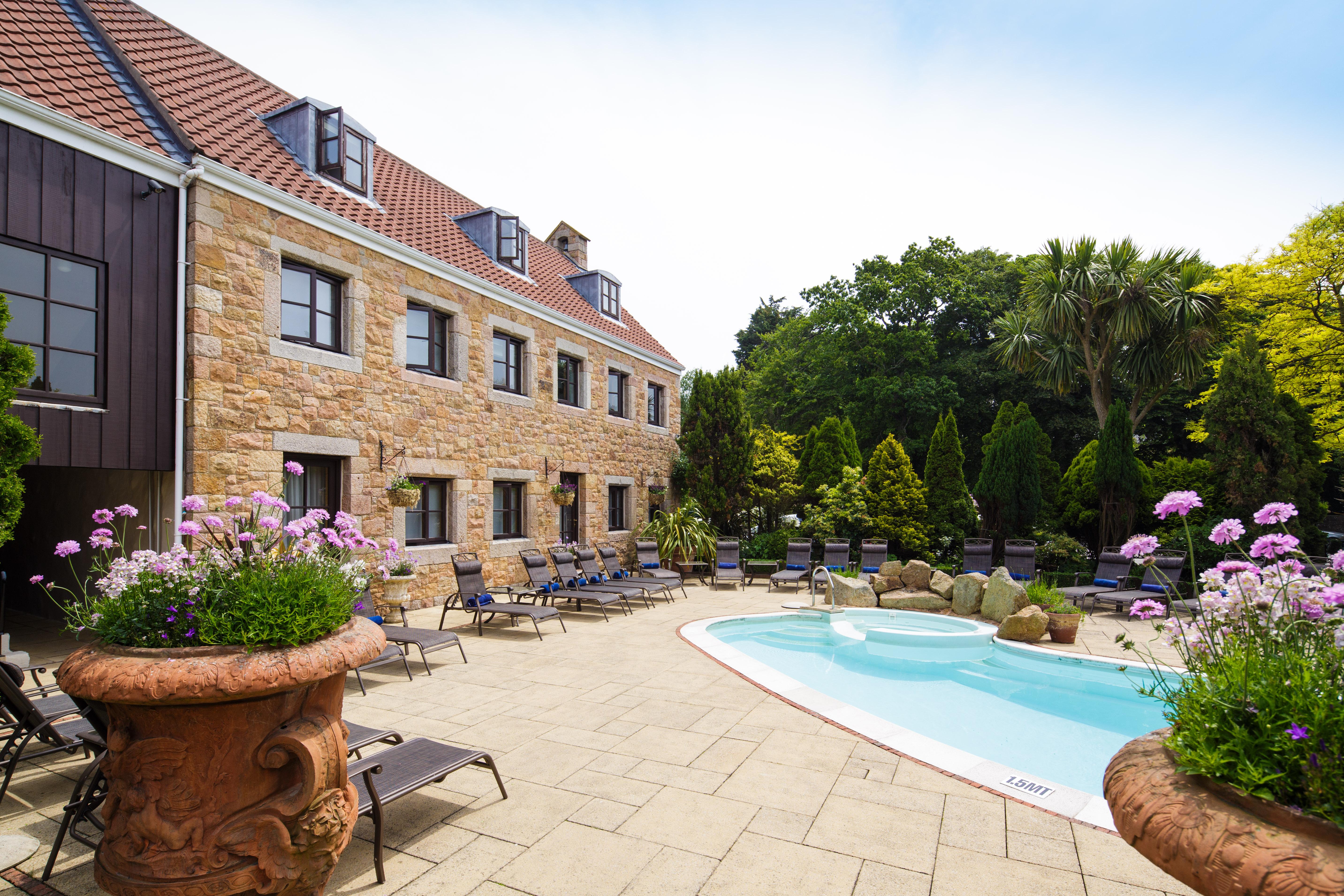 Greenhills Country Hotel Saint Peter Exterior photo