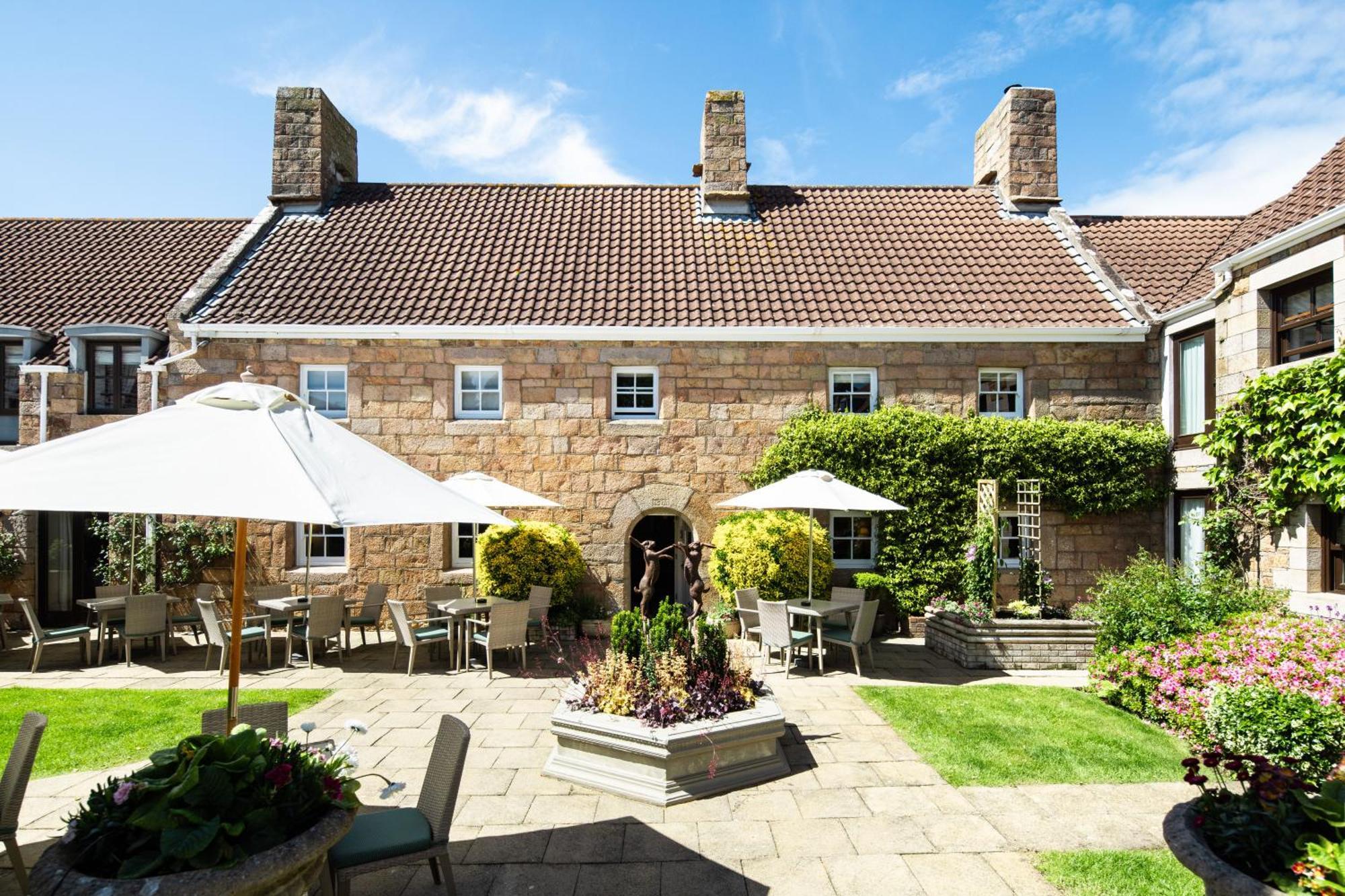 Greenhills Country Hotel Saint Peter Exterior photo